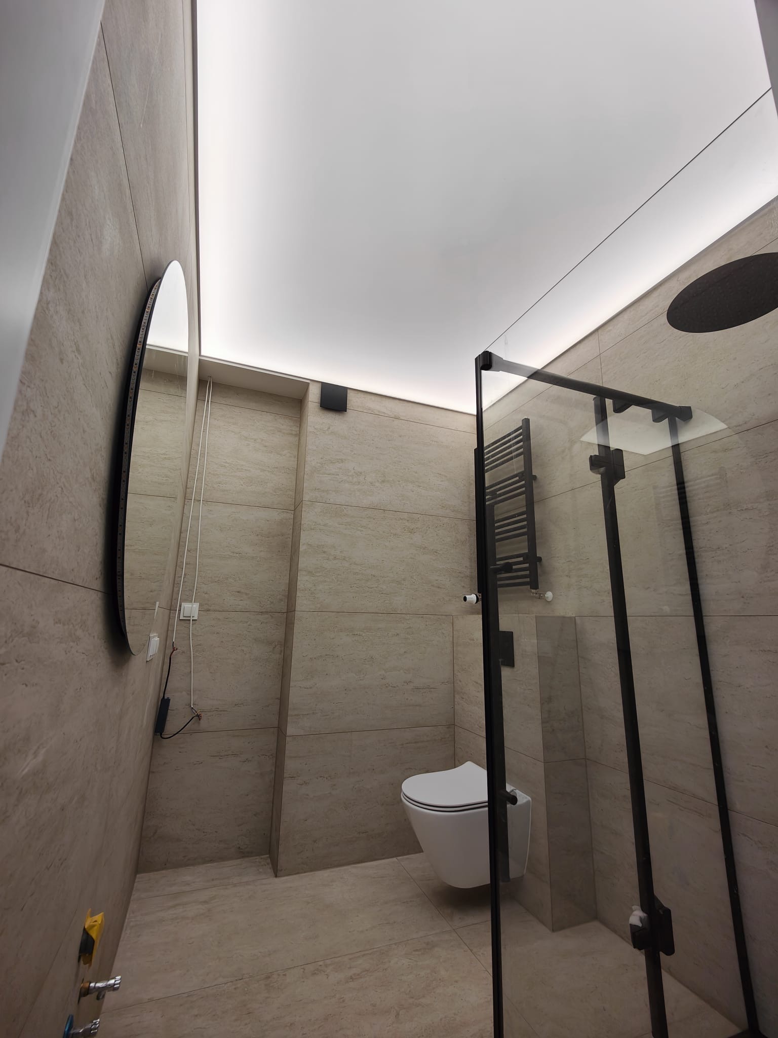 Sufit transparentny satyna mat