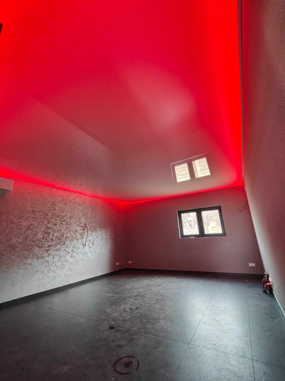 Sufit transparentny satyna mat